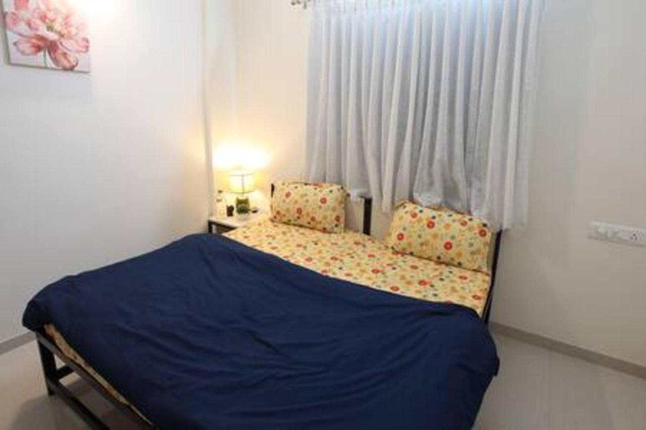 Qualtems Guest House-With Ac Options バンガロール エクステリア 写真